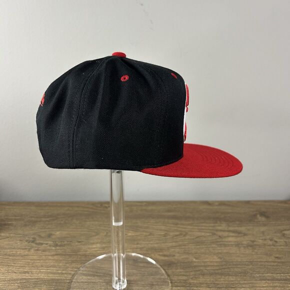 Atlanta Hawks Mitchell & Ness SnapBack OSFA Hat Black Red Nostalgia Logo NWT - Picture 4 of 9